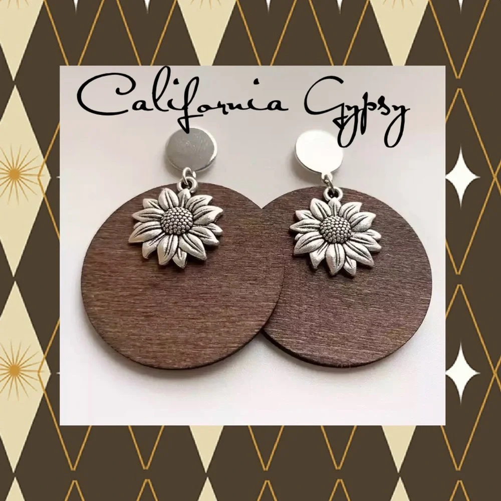 Sunflower Charm Round Wood Earring - Picture 7 of 7